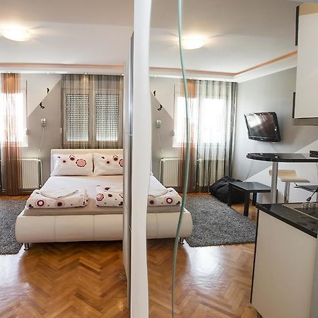Star Apartment Belgrad Zewnętrze zdjęcie